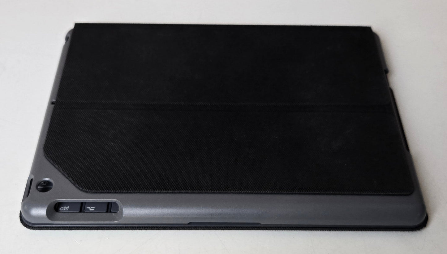 Logitech Slim Folio Model Y‑R0051 Apple iPad 5th 6th Gen 9.7″ 2017 2018 model