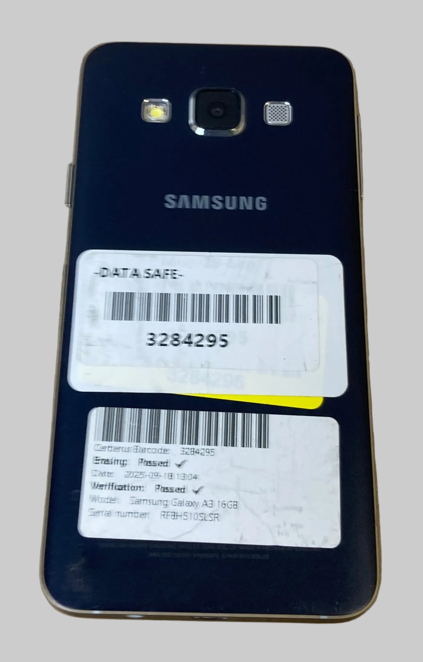 Samsung Galaxy A3, 16GB, Unlocked