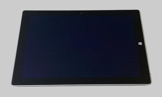 Microsoft Surface 3. x7-Z8700. 4GB RAM. 64GB SSD. Win 10