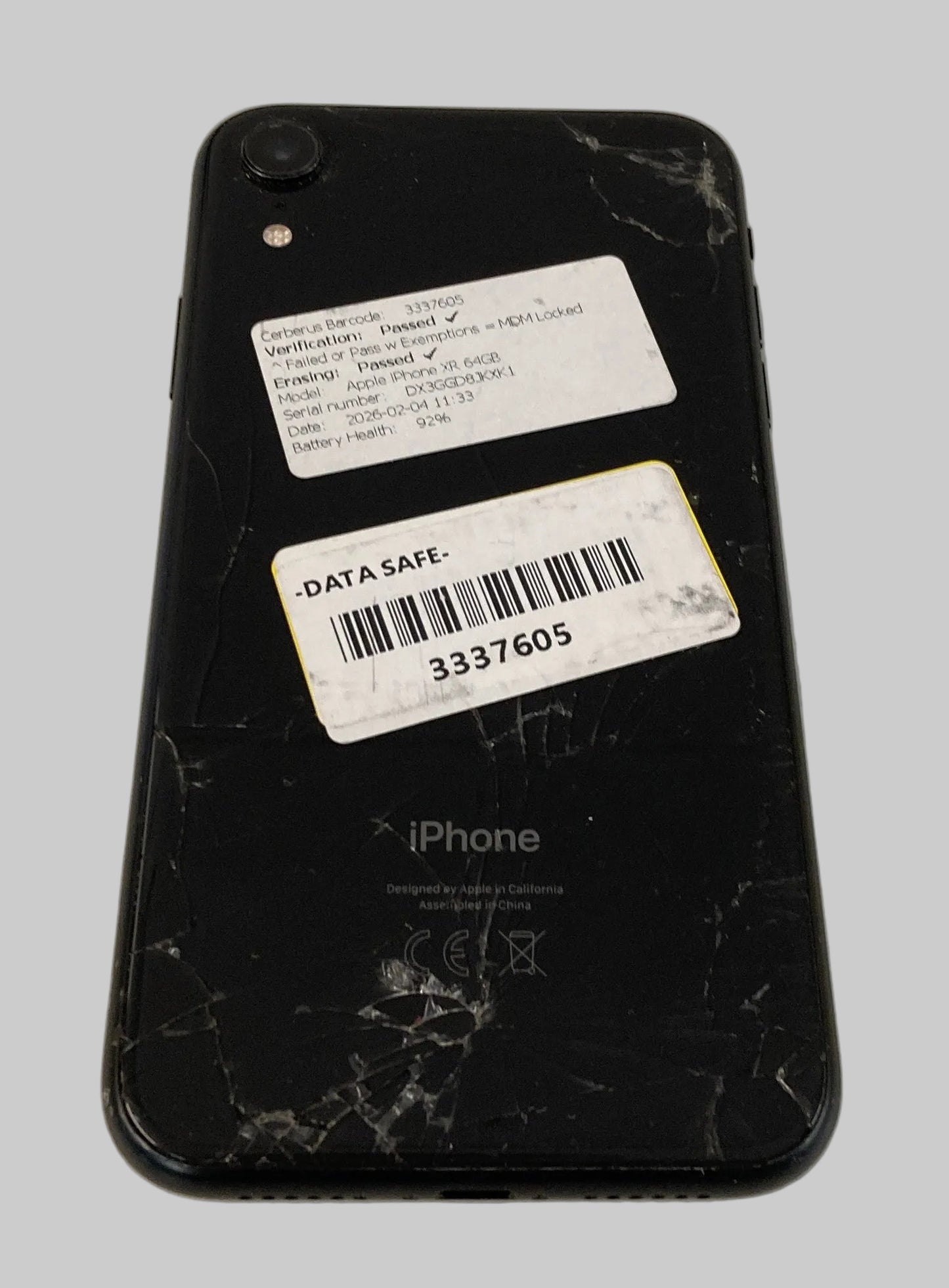 Apple iPhone XR 64GB Black Unlocked Cracked