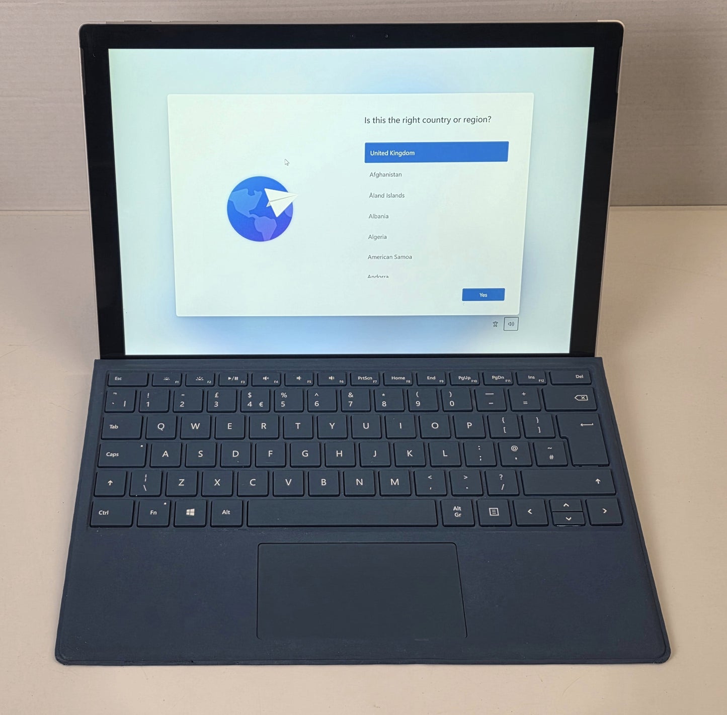 Microsoft Surface Pro 5. i5-7300U. 8GB. 256GB SSD. Tablet only. No charger. Win 11