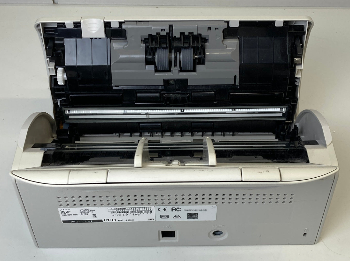 Fujitsu fi-7030 Colour Duplex Document Scanner