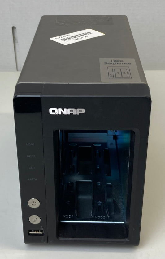 QNAP TS-221 NAS