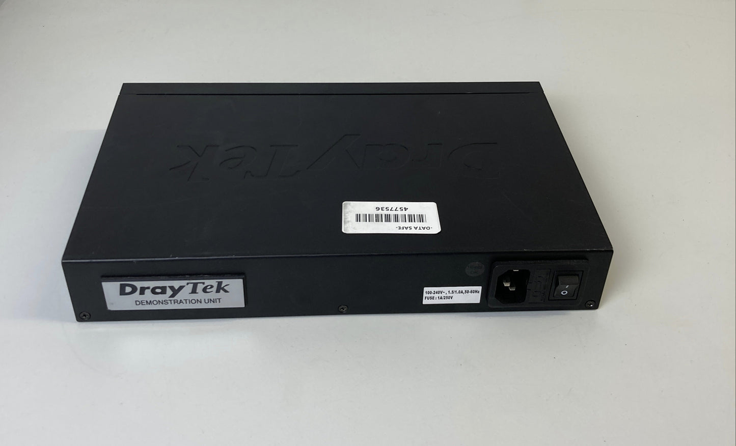 DrayTek Vigor2960 Dual-WAN Security Firewall Router