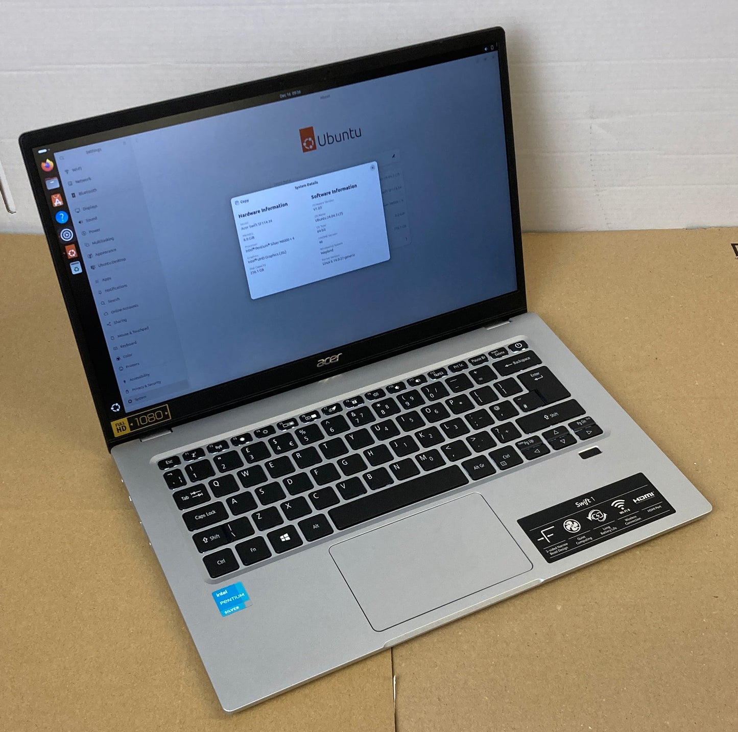 Acer Swift 1 SF114-34 14'' Pentium Silver N6000 8GB RAM 256GB SSD