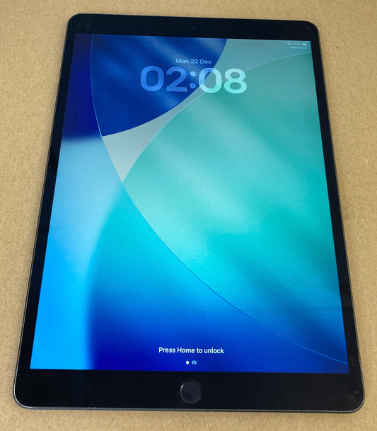 Apple Ipad Air 3rd Gen Space Grey 64GB Wifi Only A2152 10.5" Unlocked