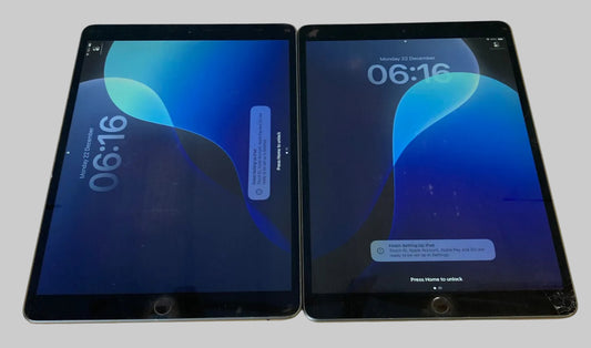 Apple iPad Air 3rd Gen Space Grey 64GB Wifi Only A2152 10.5" Cracked