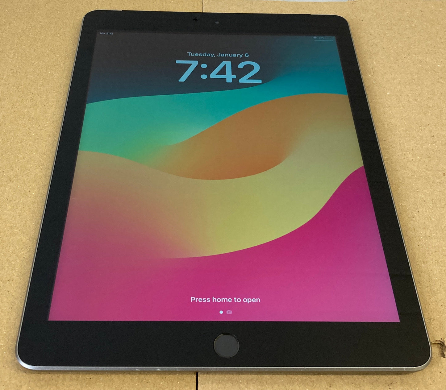Apple iPad 6th Generation 9.7" Wifi/4G 32GB Grey