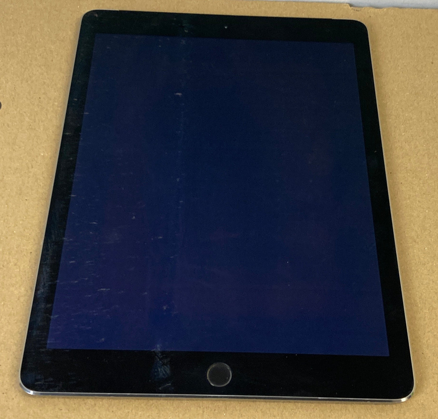 Apple iPad Air 2nd Gen Silver 64GB Wifi/4G A1567 9.7"