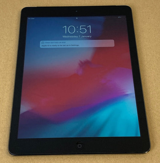Apple iPad Air 1st Gen Silver 16GB Wifi/4G A1475 9.7"