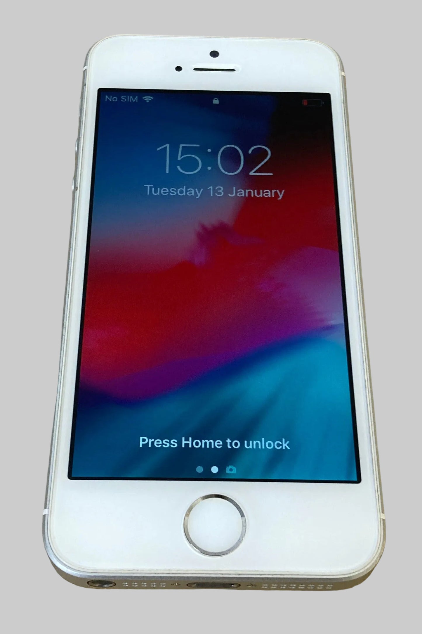 Apple iPhone SE White Unlocked 32GB Smartphone