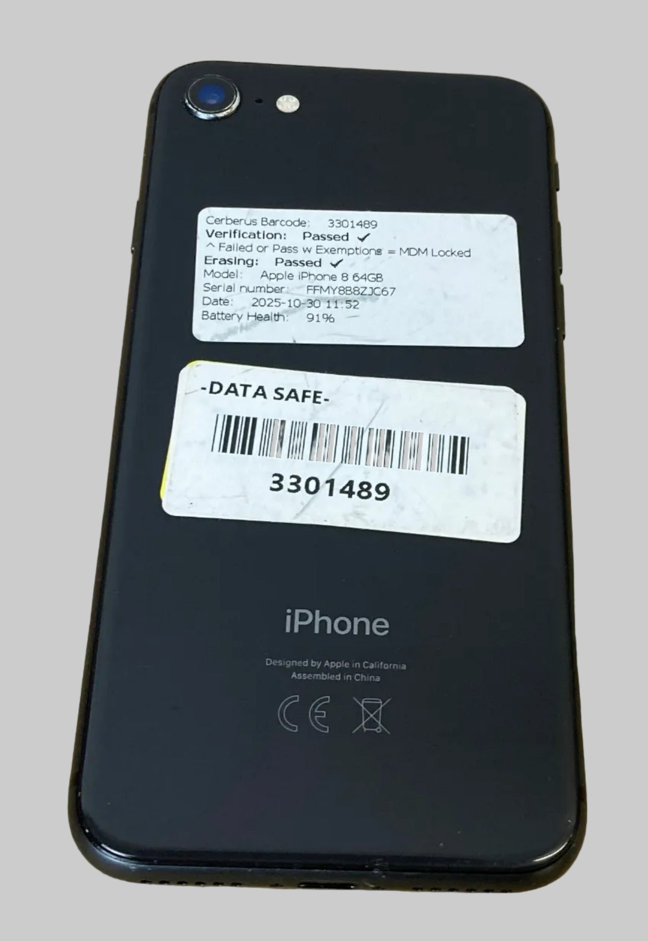 Apple iPhone 8 Smartphone 64GB Black Mobile Phone IOS Cracked