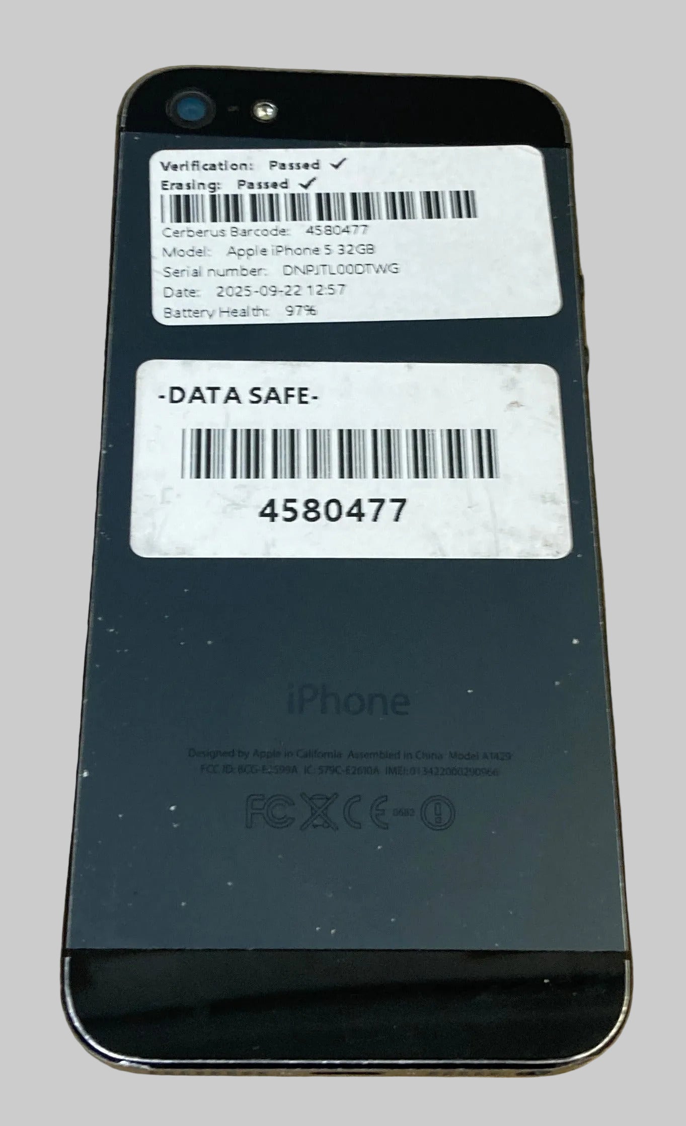Apple iPhone 5 Black Unlocked 32GB Smartphone