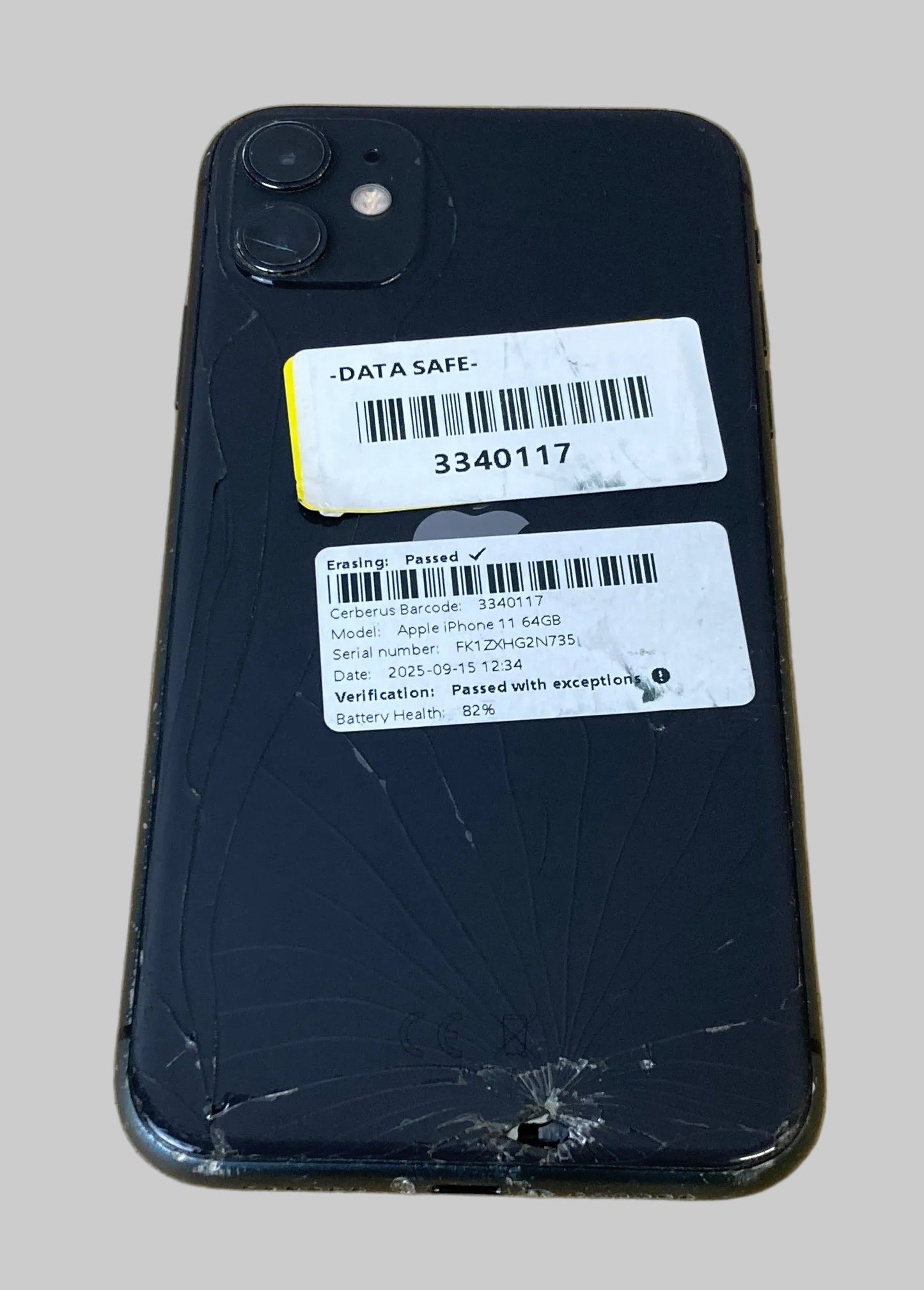 Apple iPhone 11 Smartphone 64GB Black Mobile Phone IOS Cracked