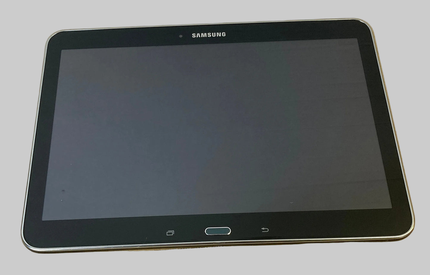 Samsung Galaxy Tab 4 SM-T530 16GB, Wi-Fi, 10.1 Inch