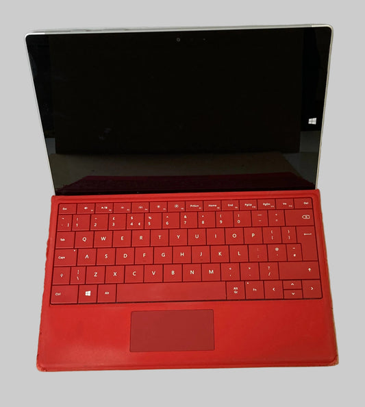 Microsoft Surface 3. x7-Z8700. 4GB RAM. 64GB SSD. Win 10