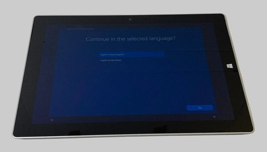Microsoft Surface 3. x7-Z8700. 4GB RAM. 64GB SSD. Win 10