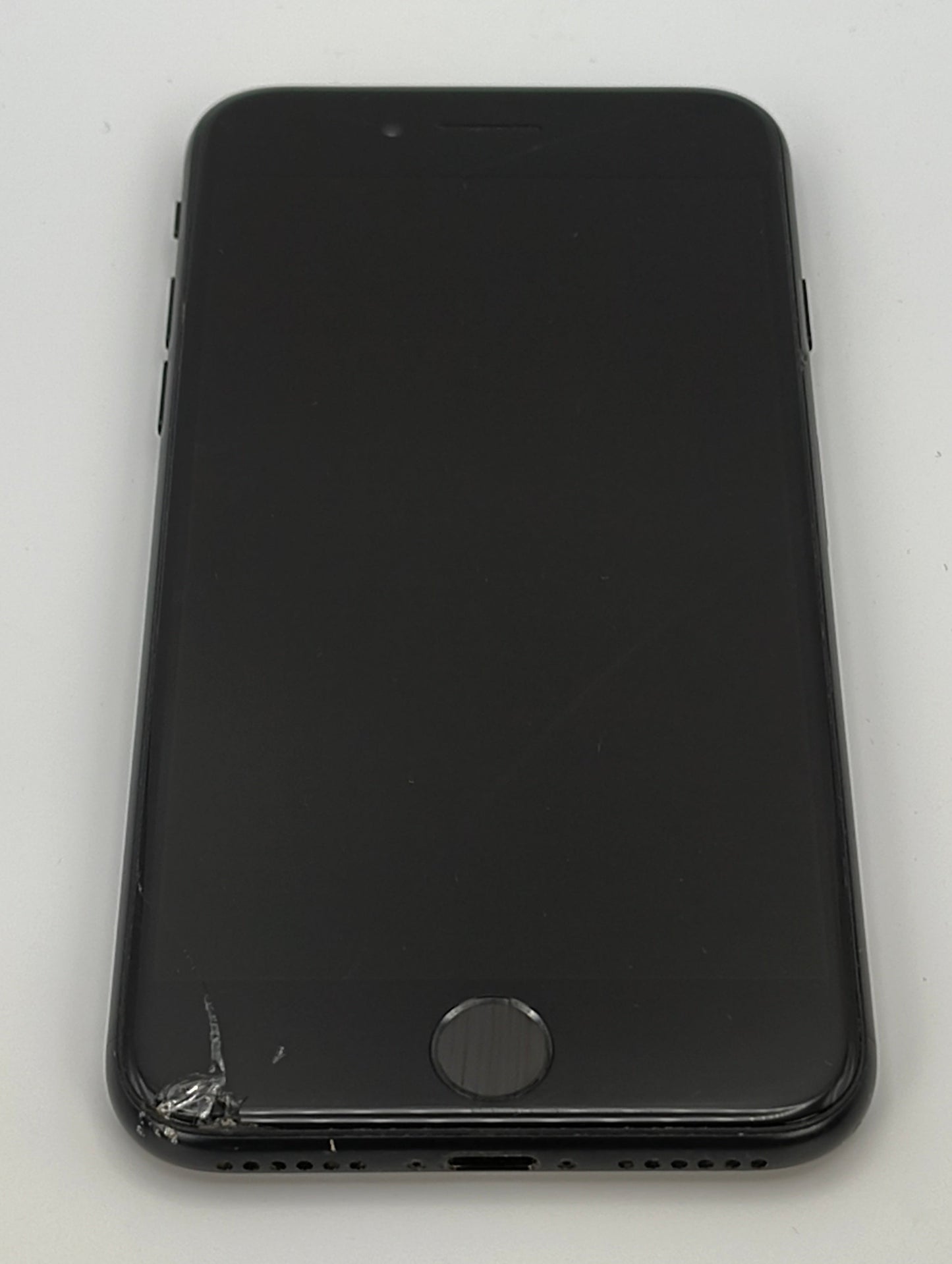 Apple iPhone SE (2nd Generation, 2020), 64GB, Black, Unlocked, Cracked