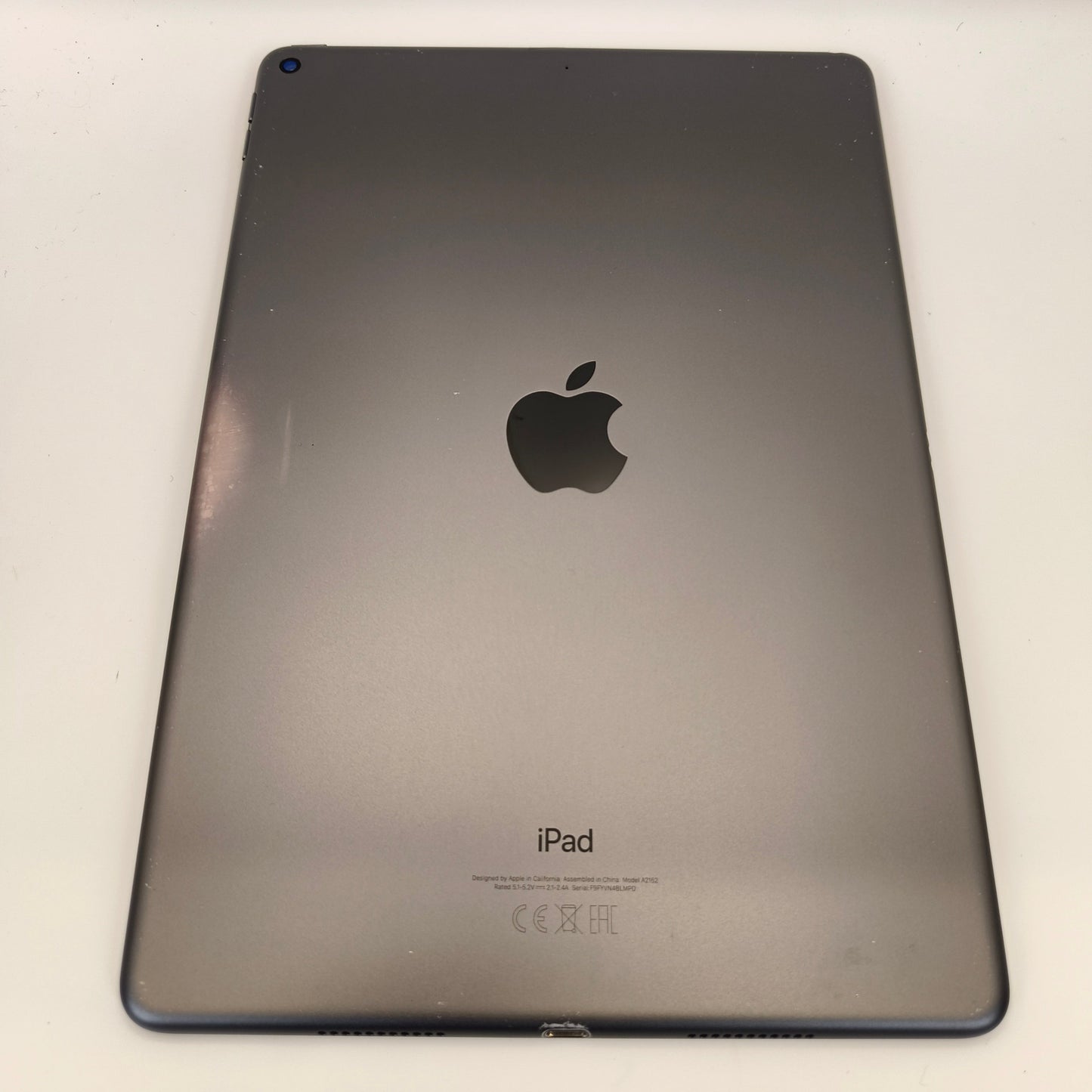Apple iPad Air 3rd Gen Space Grey 64GB Wifi Only A2152 10.5" Cracked