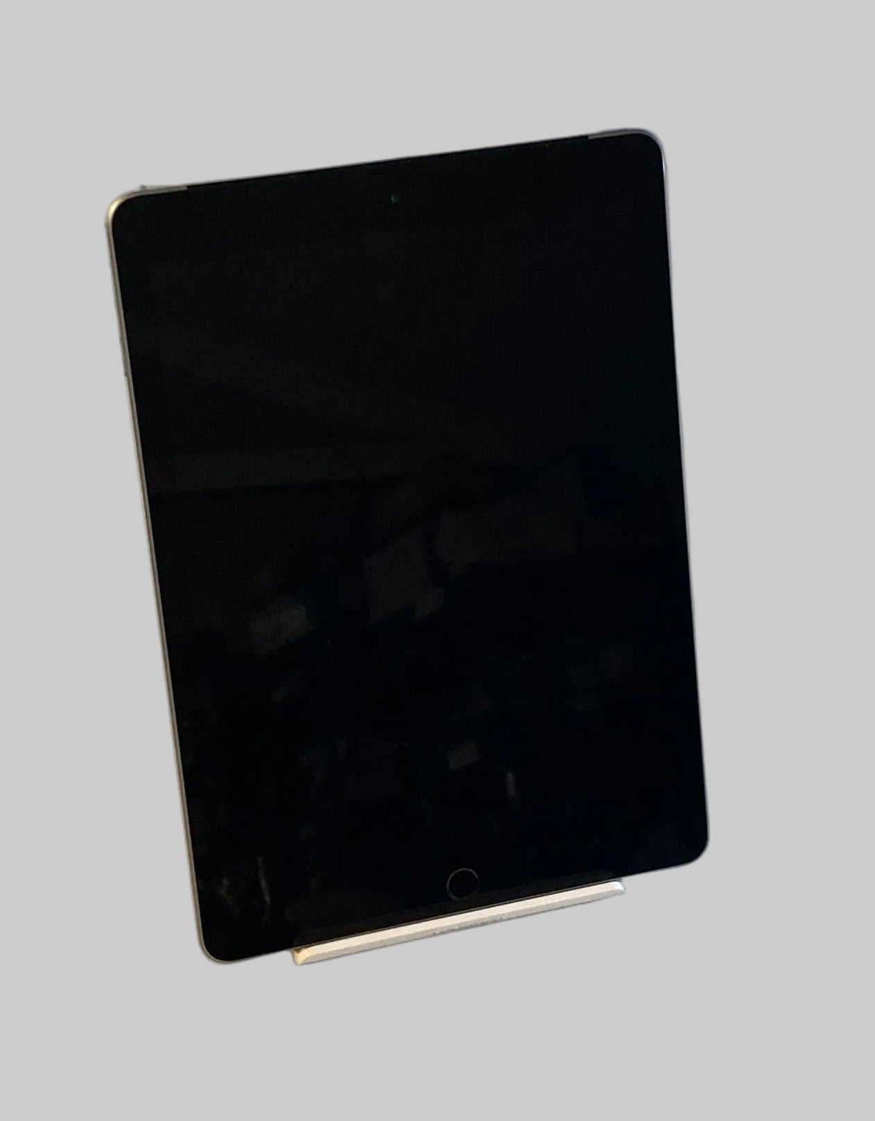 Apple iPad 6th Generation 9.7" Wifi/4G 32GB Grey