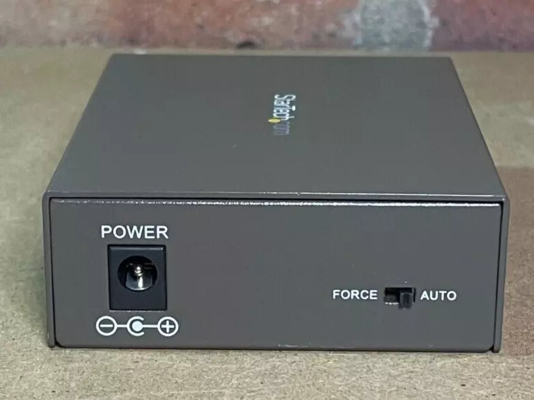 StarTech 1000 Mbps Gigabit Multi Mode Fiber Ethernet Media Converter SC 550m